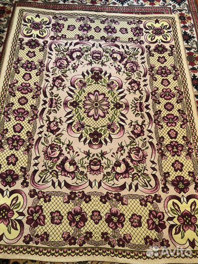 Скатерть гобеленовая