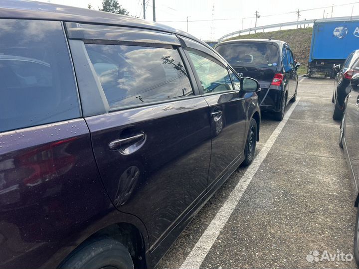 Toyota Wish 1.8 CVT, 2016, 87 000 км