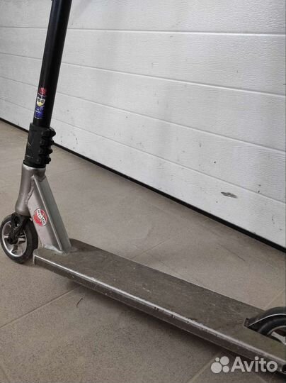 Трюковой самокат бу tech team chopper