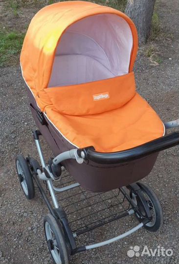 Коляска-люлька «Peg Perego Young»