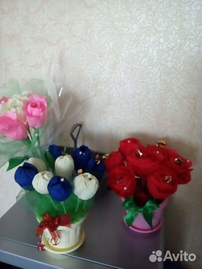 Букеты из игрушек и конфет