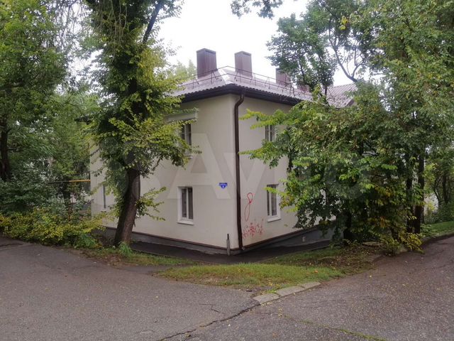 Комната 45 м² в 2-к., 1/5 эт.