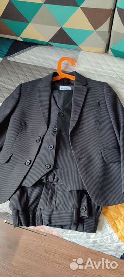 Костюм детский (пиджак, жилет, брюки 3 шт) 116-128