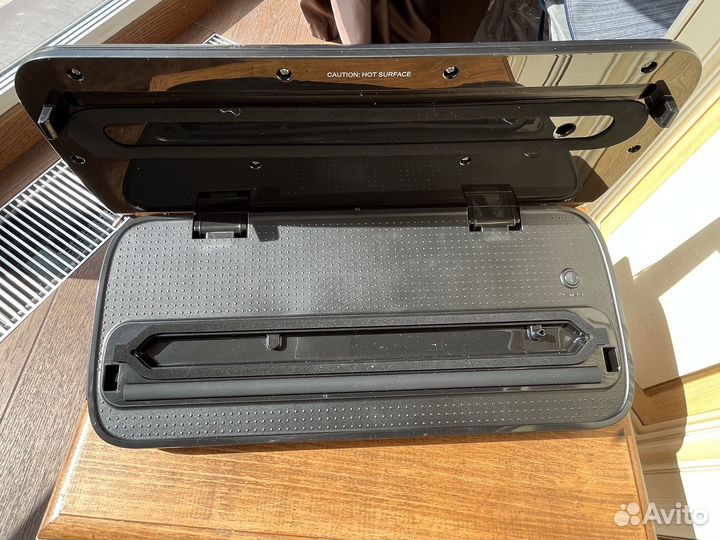 Вакуумный упаковщик caso touch VAC