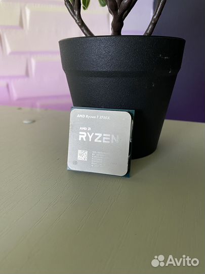 Процессор AMD ryzen 7 3700X
