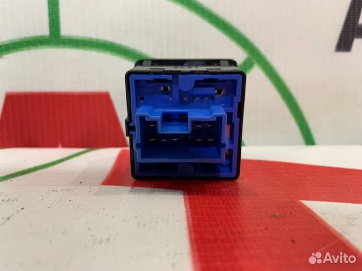 Кнопка подогрева сидений Mitsubishi Lancer 9 CS5W