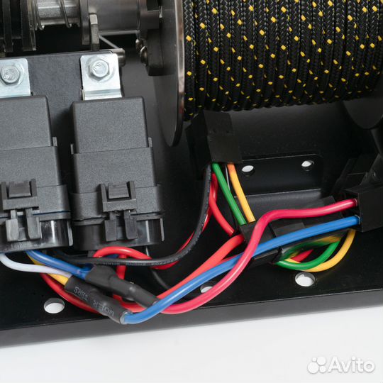 Лебедка якорная «shtoker H»