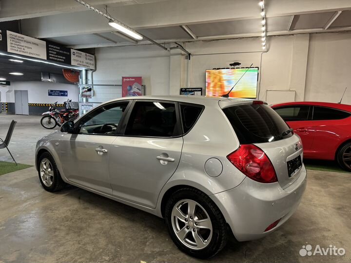 Kia Ceed 1.6 AT, 2009, 199 386 км