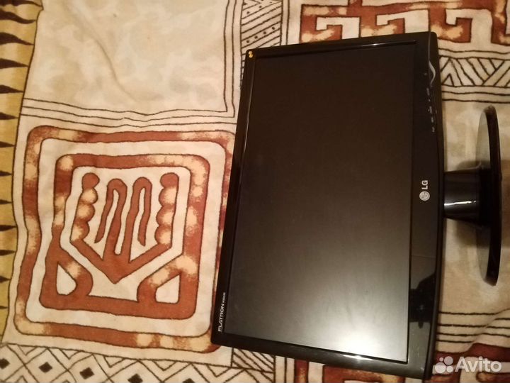 Продается монитор LG нерабочий