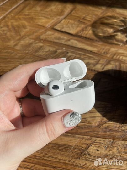 Левый наушник apple airpods 3 один