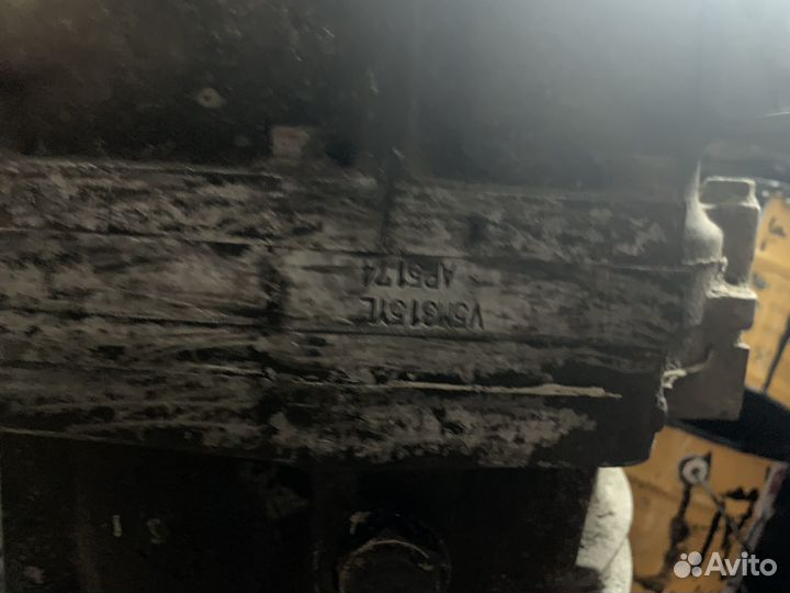 Продам коробку Mitsubishi pajero