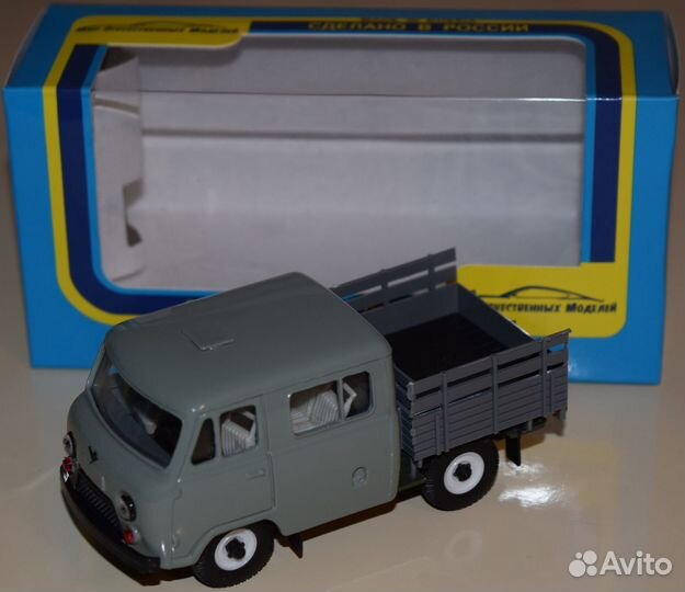Масштабные модели автомобилей УАЗ в масштабе 1/43
