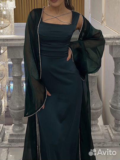 Вечернее платье