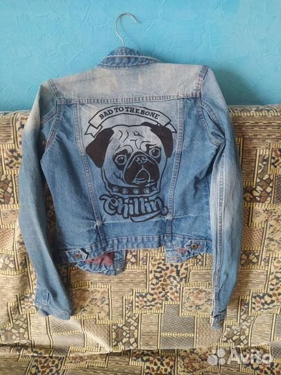 Джинсовая куртка