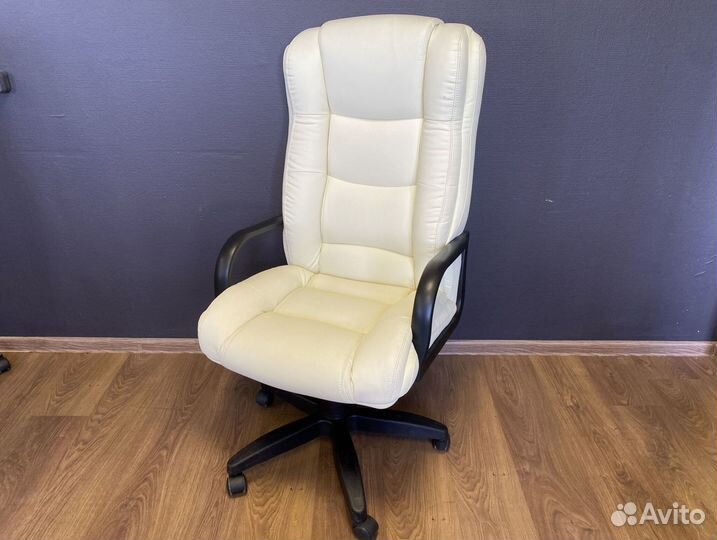 Офисное кресло от производителя