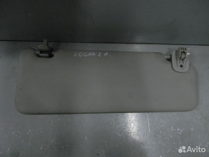 Козырек солнцезащитный правый Logan
