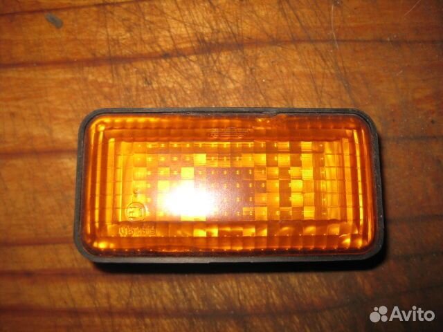 Повторитель на крыло Volkswagen Vento (1992-1998)