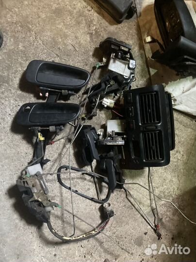 Стартер carina е