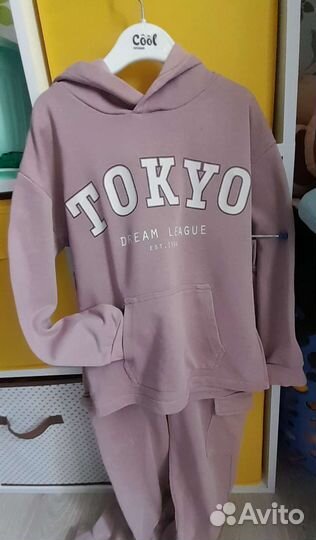 Костюм H&M 128 размер