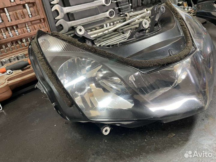 Honda 954 фара, оригинал