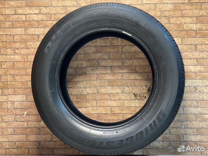 Bridgestone Dueler H/L 33 235/65 R18