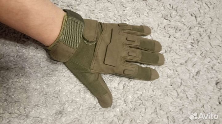 Перчатки тактические