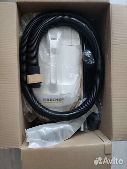Пылесос Karcher DS6 Premium Mediclean