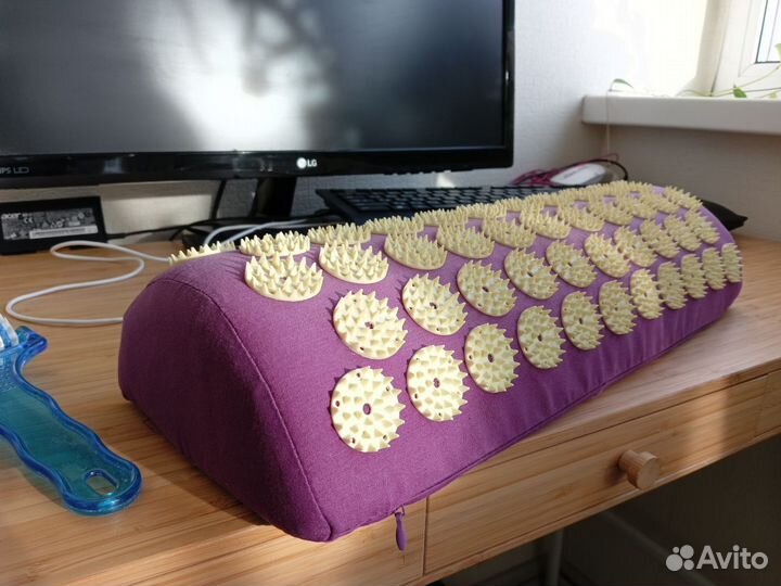 Массажер акупунктурный валик