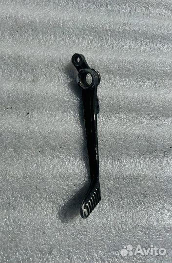 Лапка заднего тормоза honda cbr1000rr