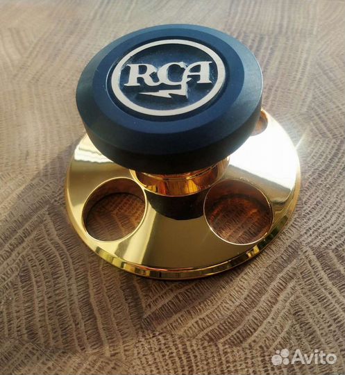 Клэмп прижим для винила RCA