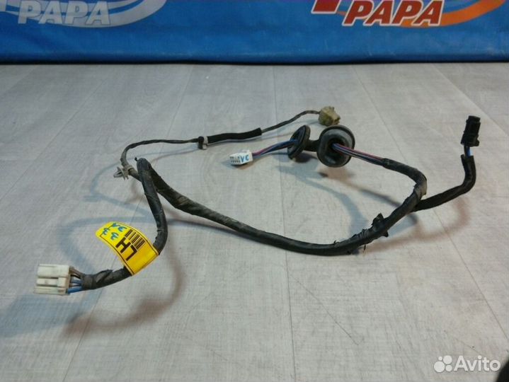 Проводка двери задняя Hyundai Sonata 4 EF 2.0 G4JP