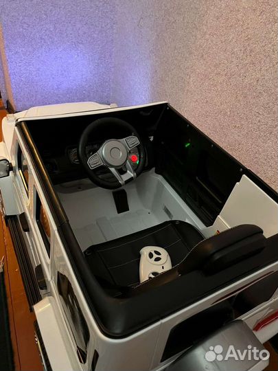 Детский электромобиль бу