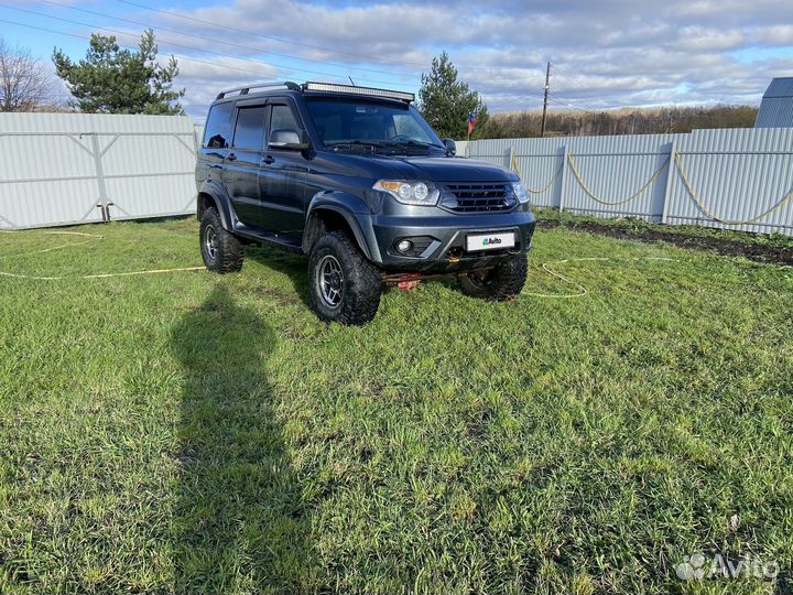 УАЗ Patriot 2.7 МТ, 2017, 82 000 км