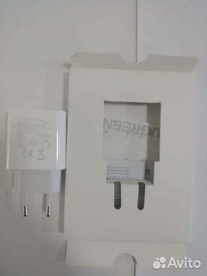 Зарядное устройство ugreen
