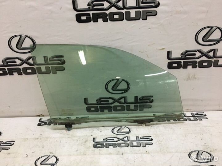 Стекло двери прав. перед. Lexus RX300