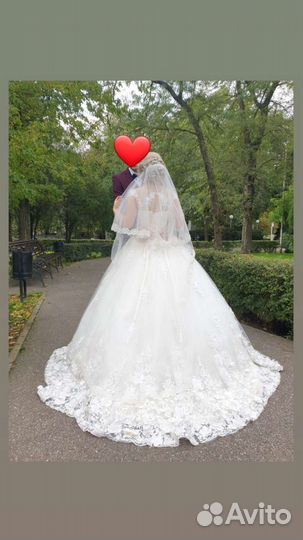 Свадебное платье