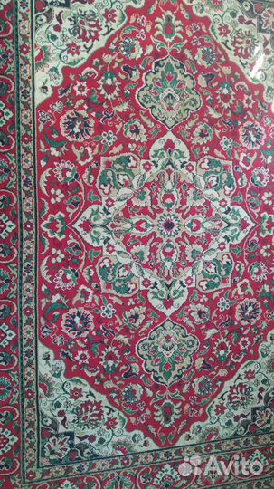 Ковер шерстяной