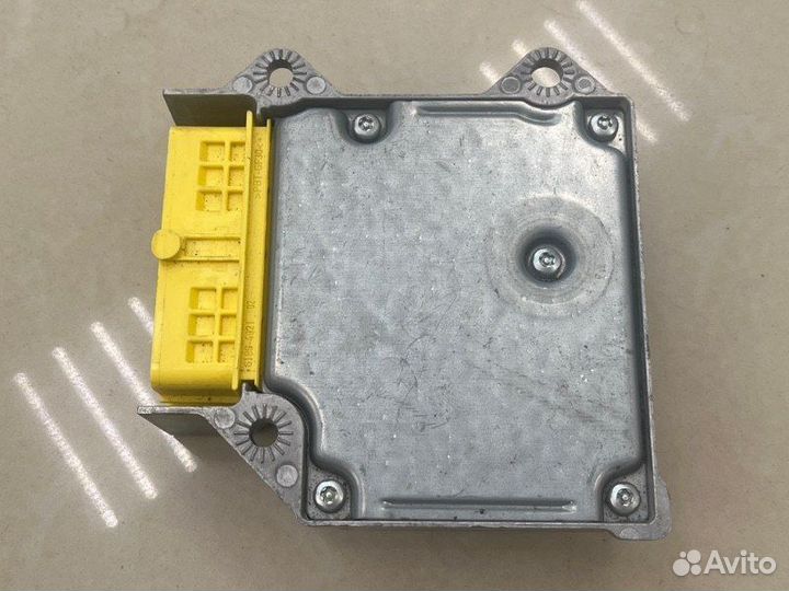 Блок управления AirBag Volkswagen Passat B7 CPR