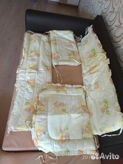 Продам бортики для детской кровати