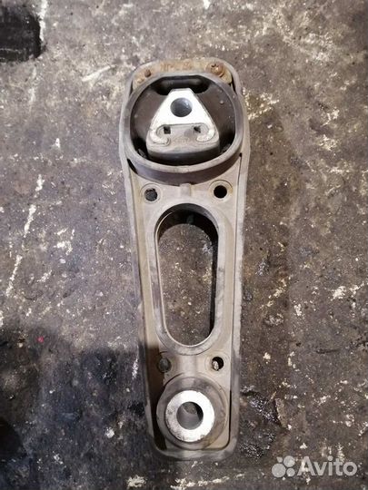 Подушка Опора Двигателя Рено Дастер