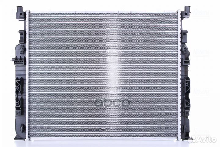 Радиатор охлаждения двигателя 62577A Nissens
