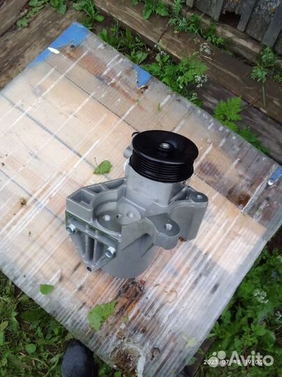 Насос гидроусилителя iveco