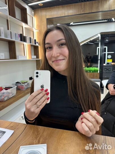 iPhone 15 Pro, 128 ГБ