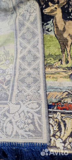 Старинный ковер