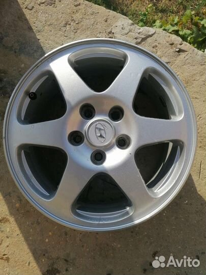 Диск литый от Сонаты r16