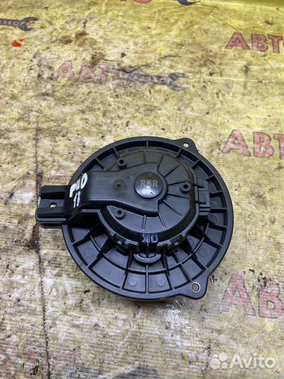 Мотор печки Kia Rio G4FC 2013