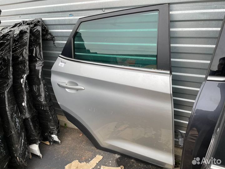 Дверь задняя правая Хендай Туксон 3 TL