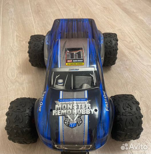 Радиоуправляемая машинка Remo Hobby RH8036