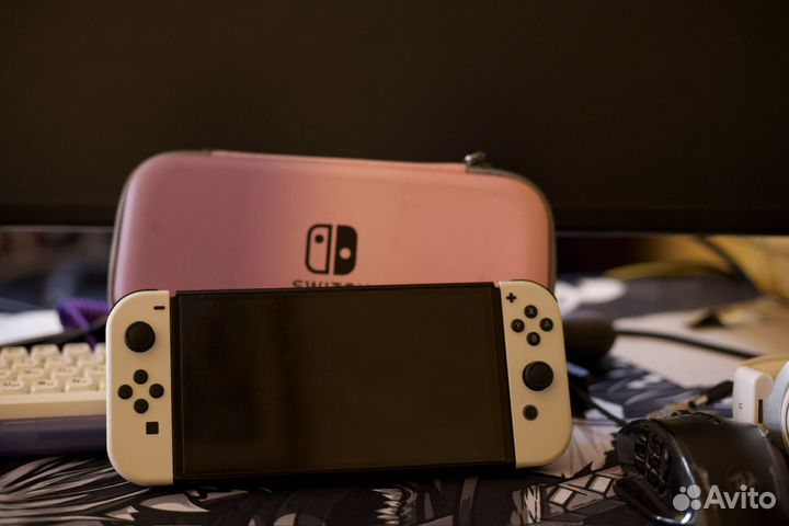 Nintendo switch oled 64 gb + несколько игр
