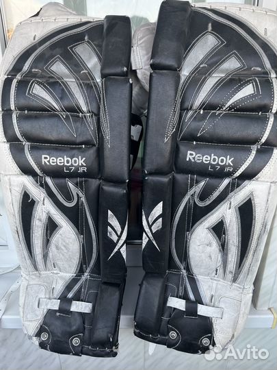 Вратарская хоккейная форма